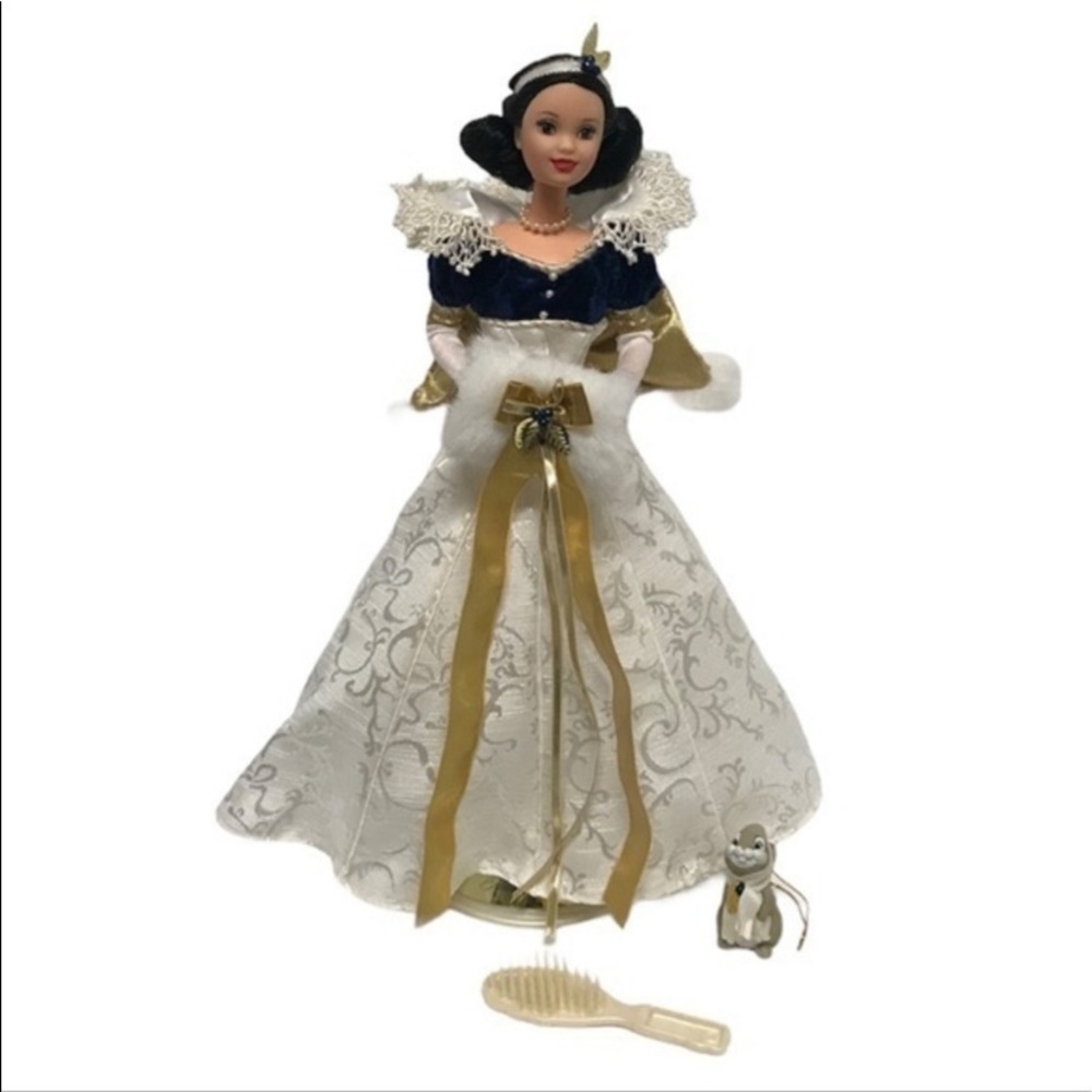 Mattel Disney Snow White Holiday Princess doll